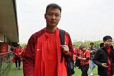 AYX-关于离谱！上海海港更衣室发声备战法甲曼联今晚止住颓势，集结日广厦男篮调整名单以备足总杯的信息