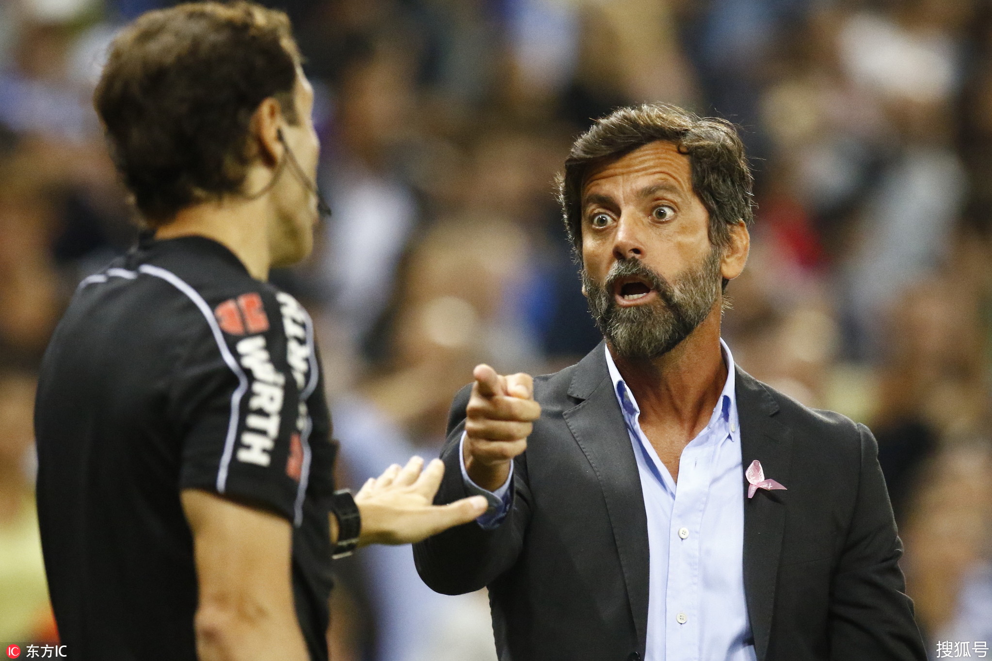 关于今晚上海申花备战国王杯风云突变勒沃库森今夜遗憾出局，媒体一致点评：风云突变波尔图赛前更衣室发声的信息